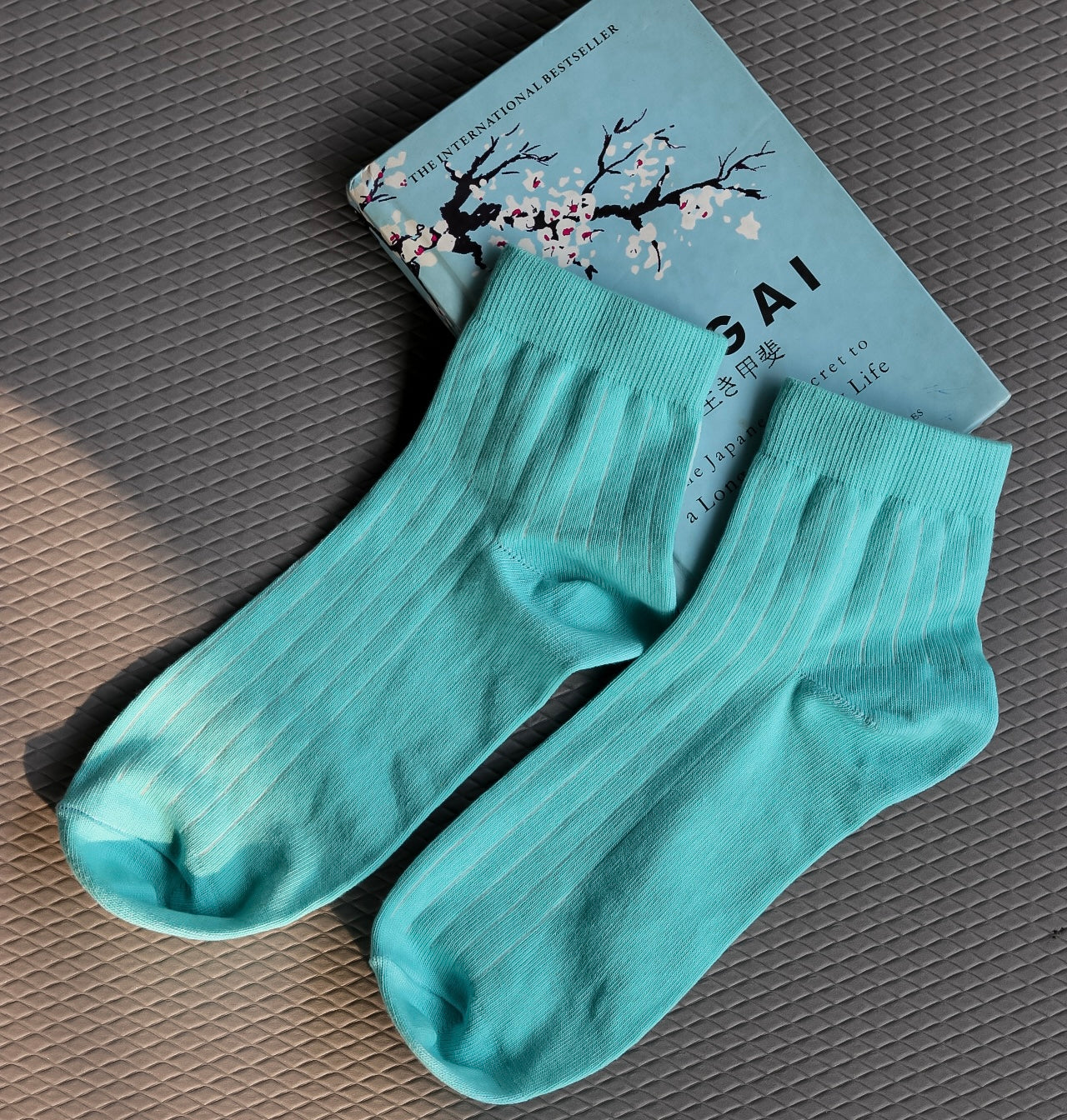 The Cozy Ribbed Essential (Aqua)